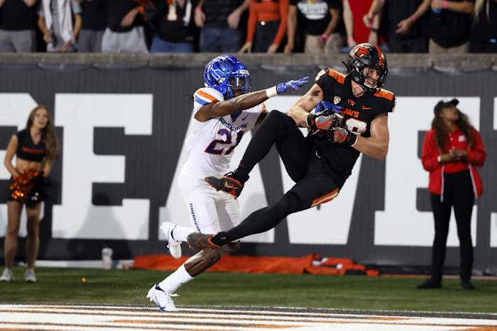 Sep 3, 2022; Corvallis, Oregon, USA; Oregon State Beavers tight end Luke Musgrave (88) makes a catch in the end zone for a touchdown while being defended by Boise State Broncos corner back Tyreque Jones (21) during the first half at Reser Stadium. Mandatory Credit: Soobum Im-USA TODAY Sports